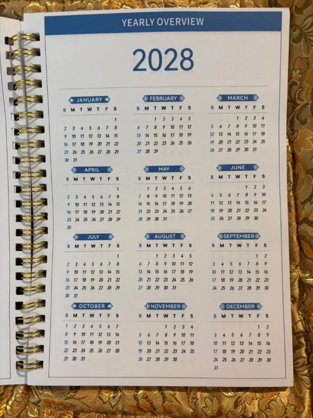 2026-2030 Monthly Planner 5 Year Calendar Organizer Cat & Roses